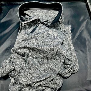 Men’s 1/4 Zip Pullover - Size L